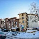 Mountain View Lejlighedshotel 3*