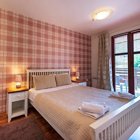 Mountain View 3* バンスコ