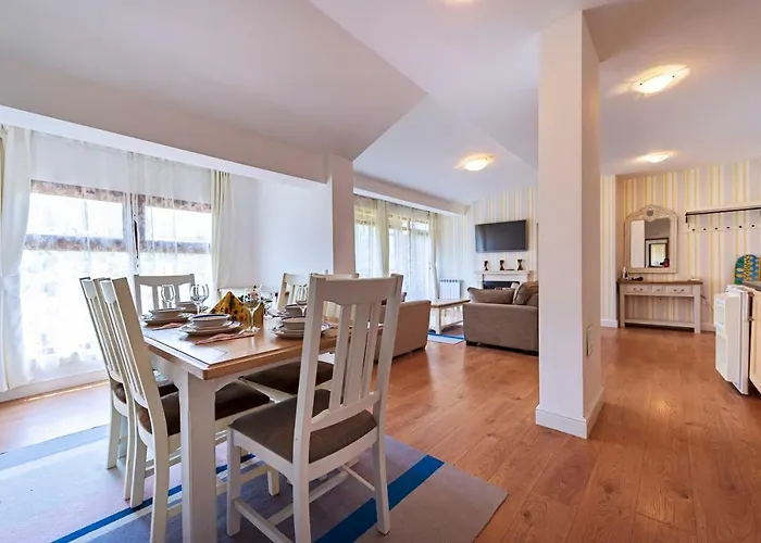 아파트호텔 Mountain View 반스코